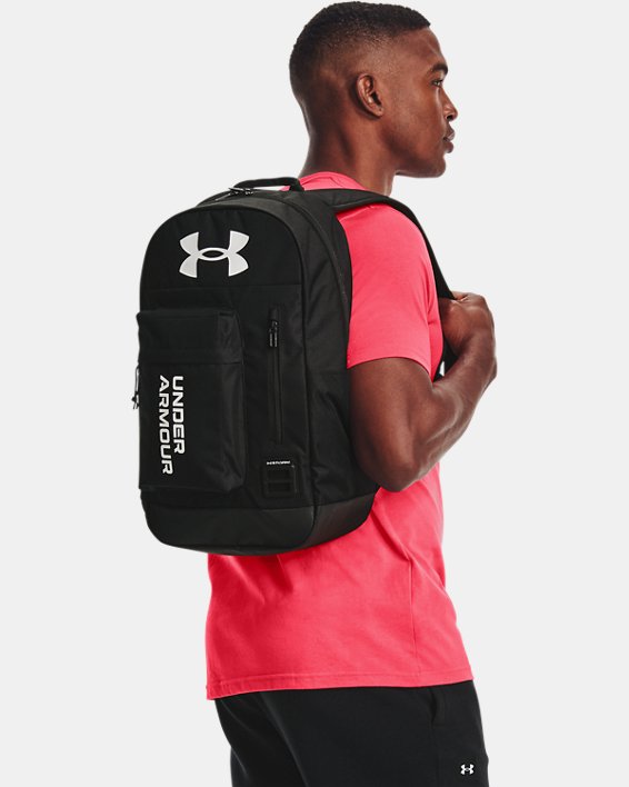 Under Armour Unisex UA Halftime Rygsække Dame Sort / Hvide | xPXPkEvkoKv